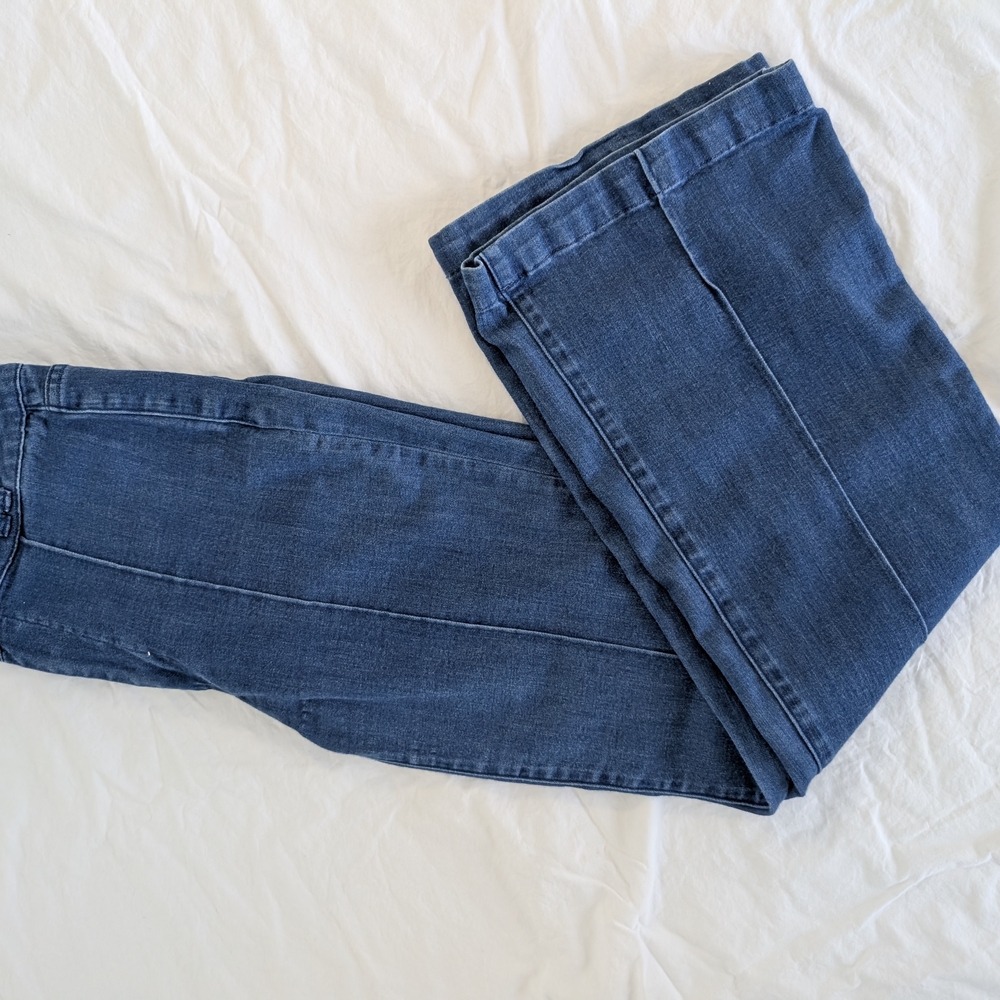 BCBGMaxAzria Dark Blue Flare Jeans - Picture 5 of 6